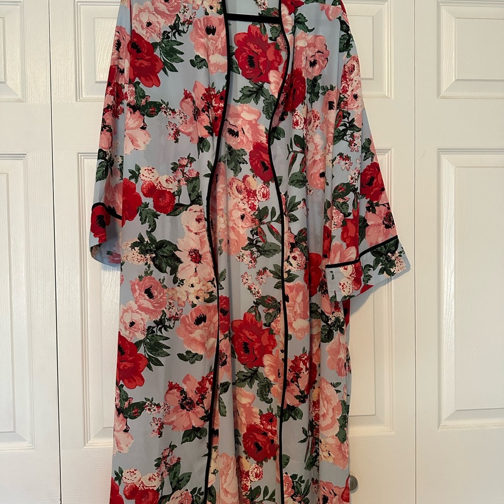 Floral Kimono Robe